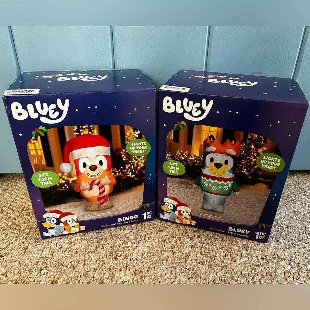 Bluey and Bingo 5 ft‎ Christmas Inflatable Set